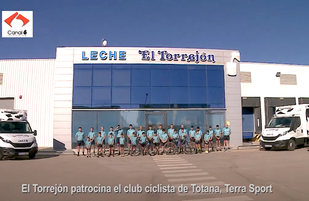 Leche El Torrejn patrocina al Club Ciclista Terra Sport Cycling de Totana